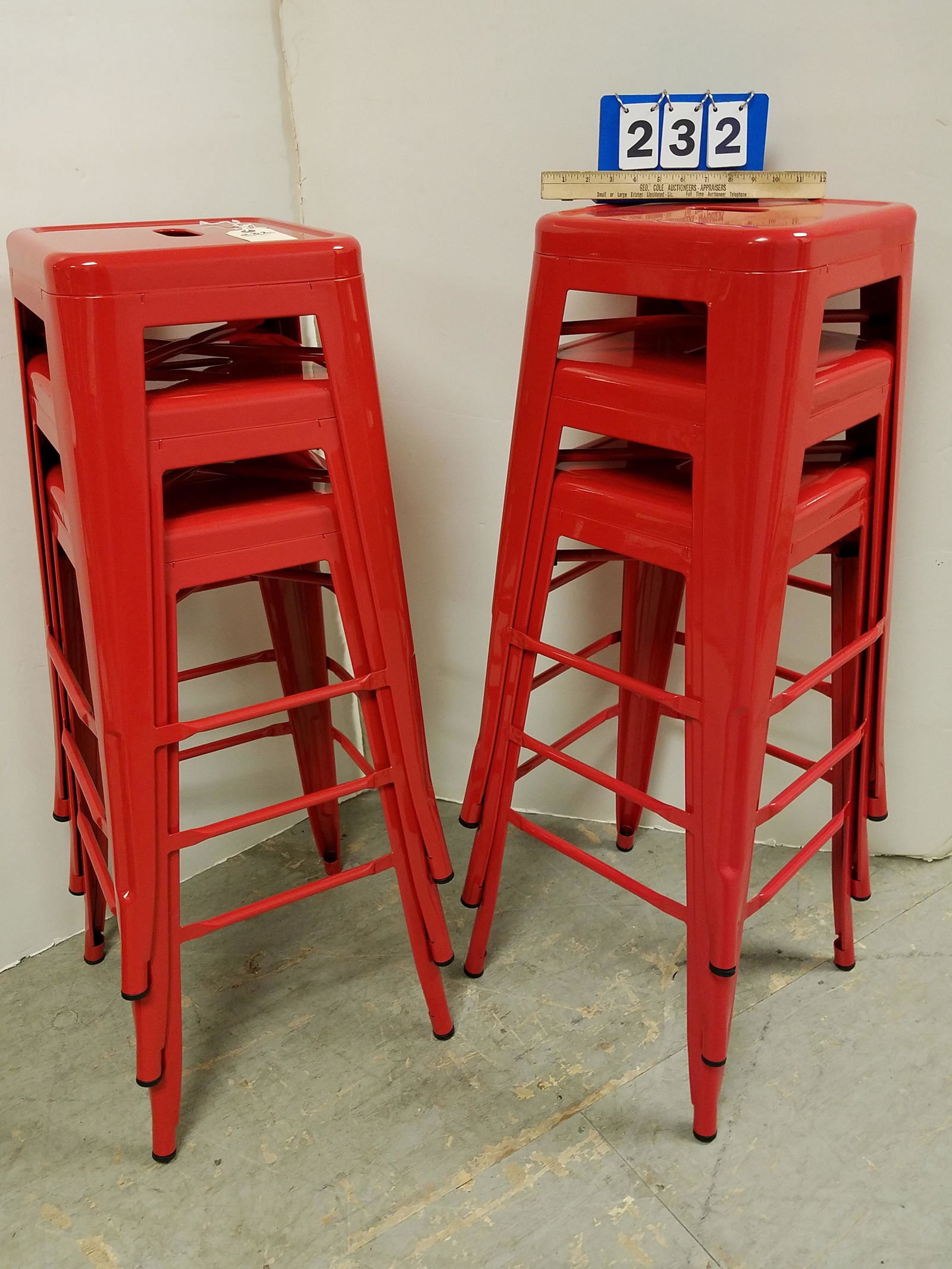 SET 6 RED METAL CHAIRS (1 of 3)