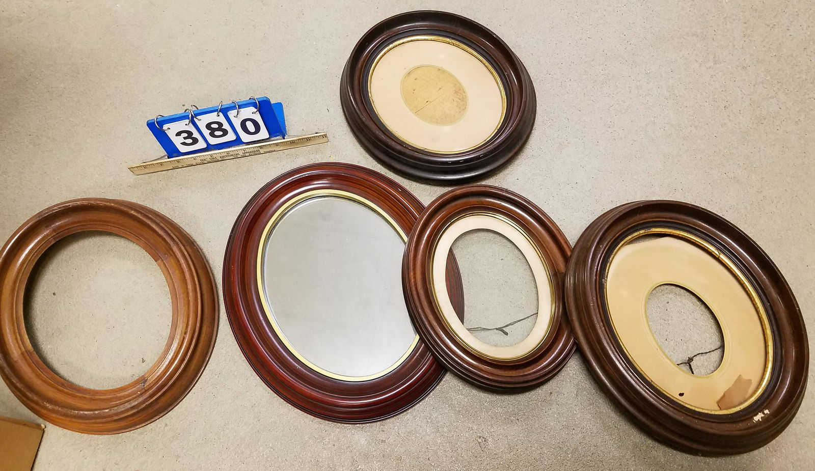 BX 4 OVAL VICT BLACK WALNUT FRAMES (1 of 1)