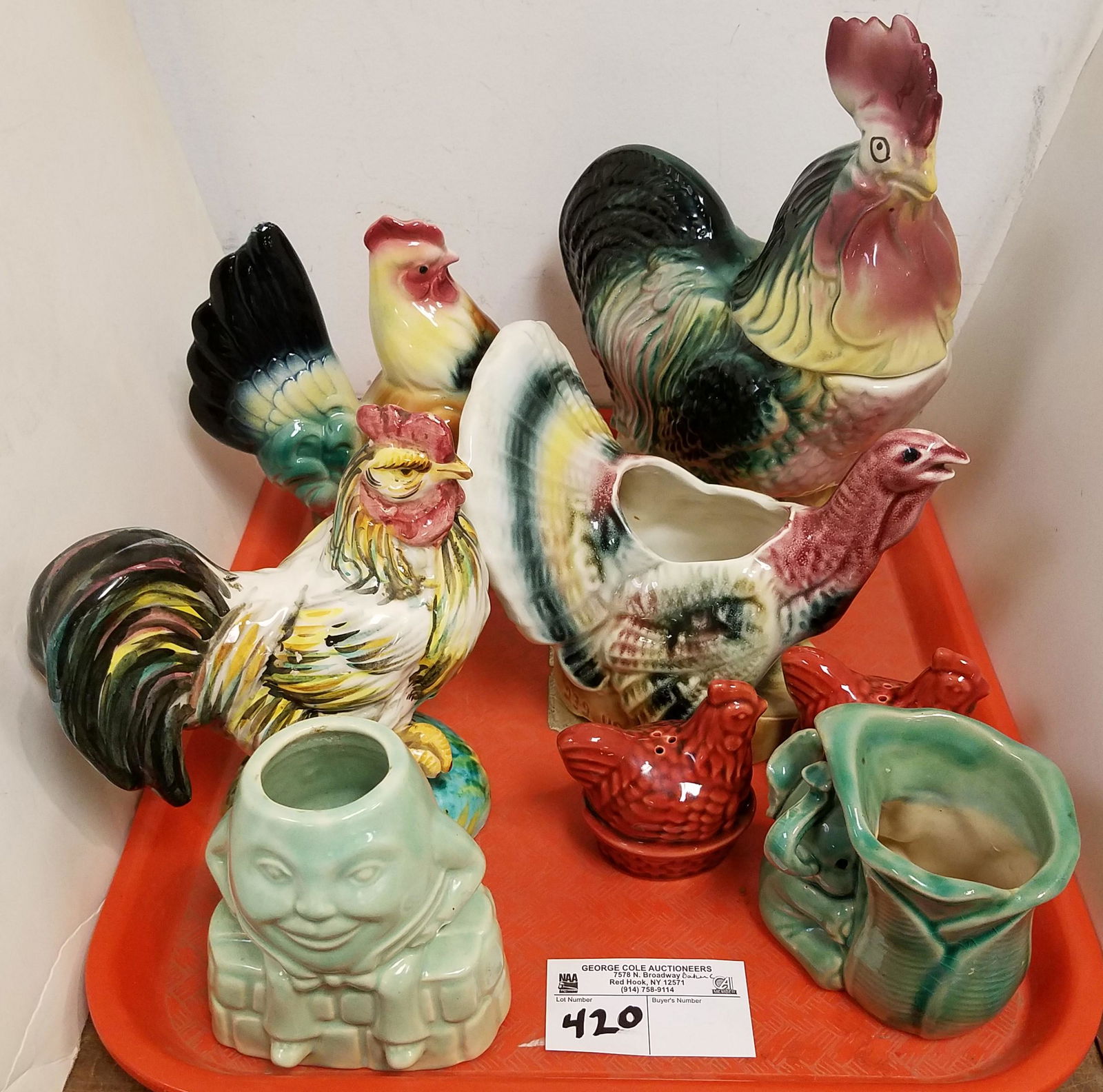 TRAY CERAMIC FIGURINES ROOSTER COOKIE JAR ITALY ROOSTER (1 of 2)