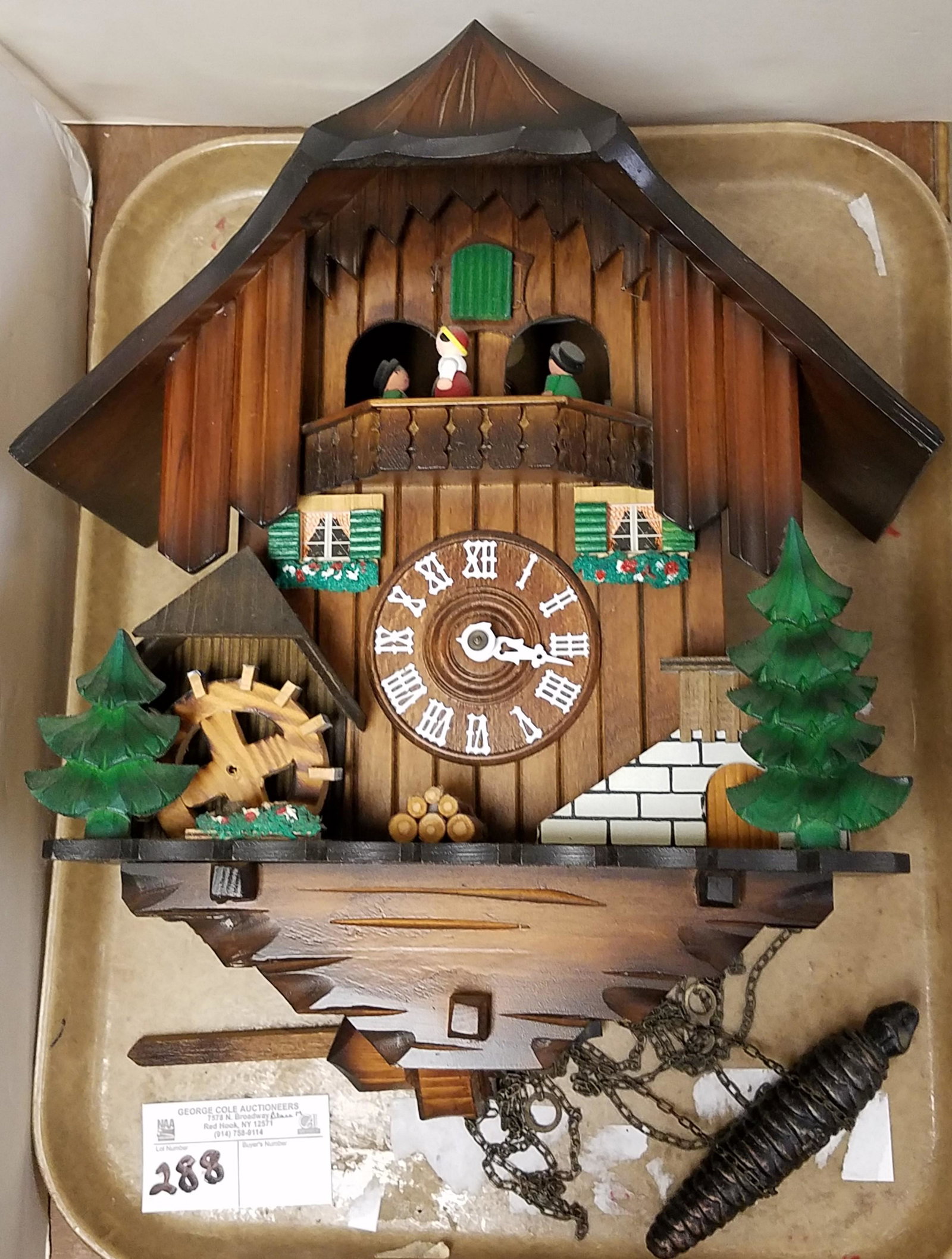 TRAY GERMAN COOKOO CLOCK (1 of 4)