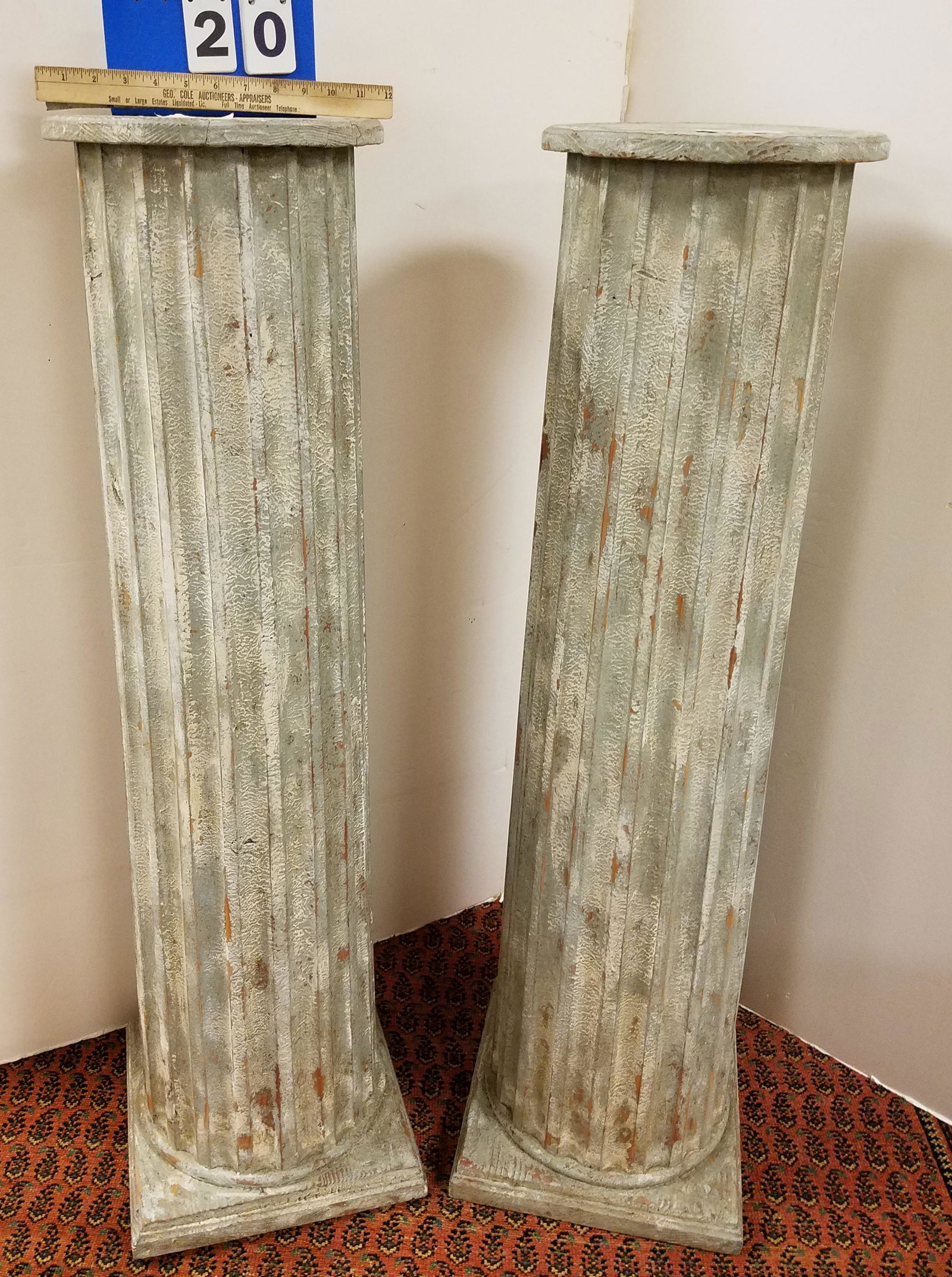 PR PTD FLUTED COLUMN PEDESTALS 4'H X 12" DIAM (1 of 5)
