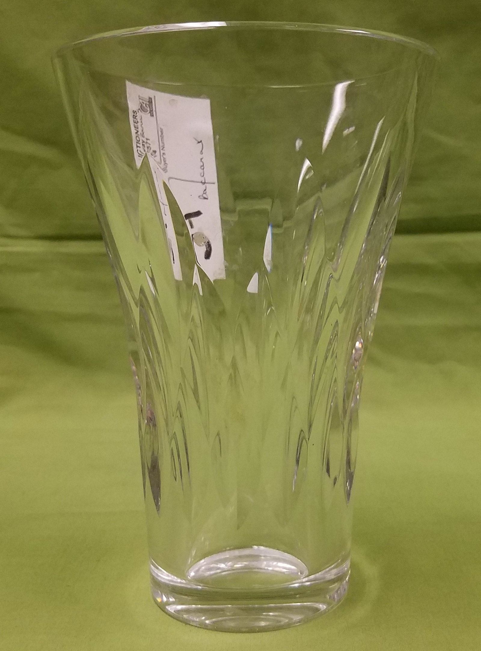 BACCARAT VASE: BACCARAT VASE