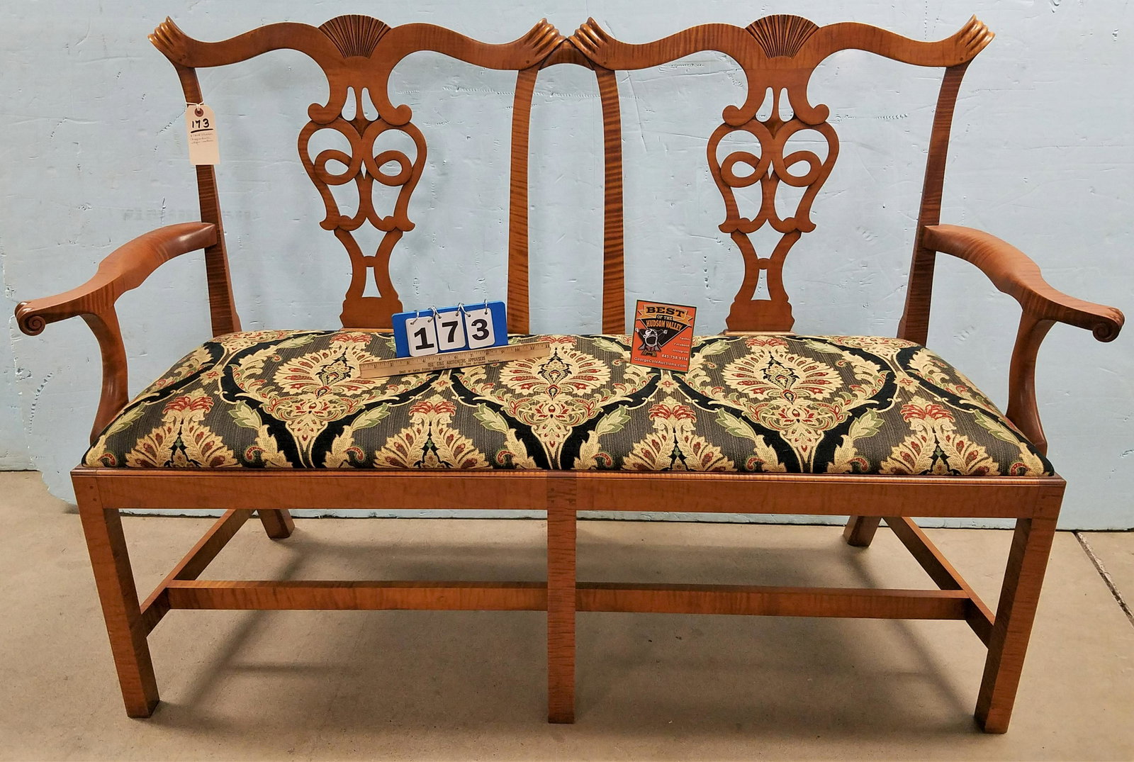 ELDRED WHEELER TIGER MAPLE CHIPPENDALE STYLE SETTEE (1 of 5)