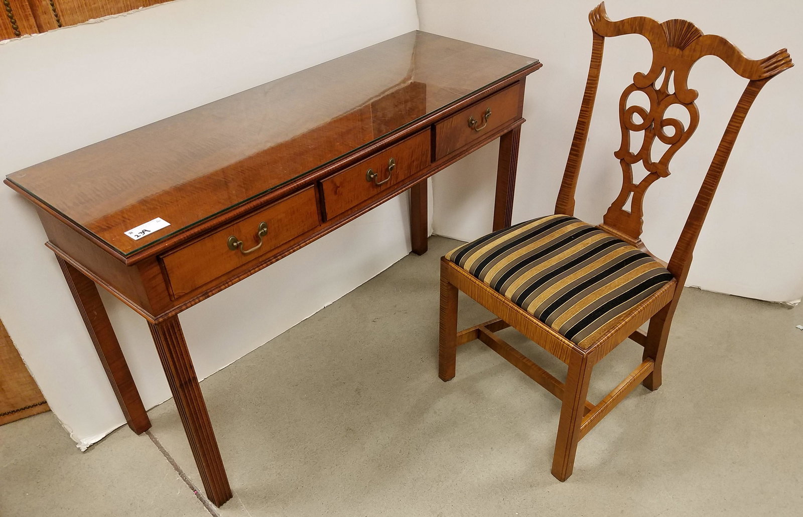 ELDRED WHEELER CHIPPENDALE STYLE TIGER MAPLE 3 DRAWER (1 of 8)
