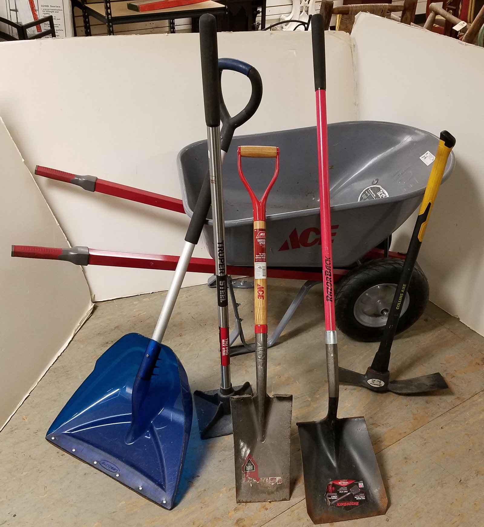 ACE DOUBLE WHEEL WHEEL BARROW AND HAND TOOLS (1 of 4)