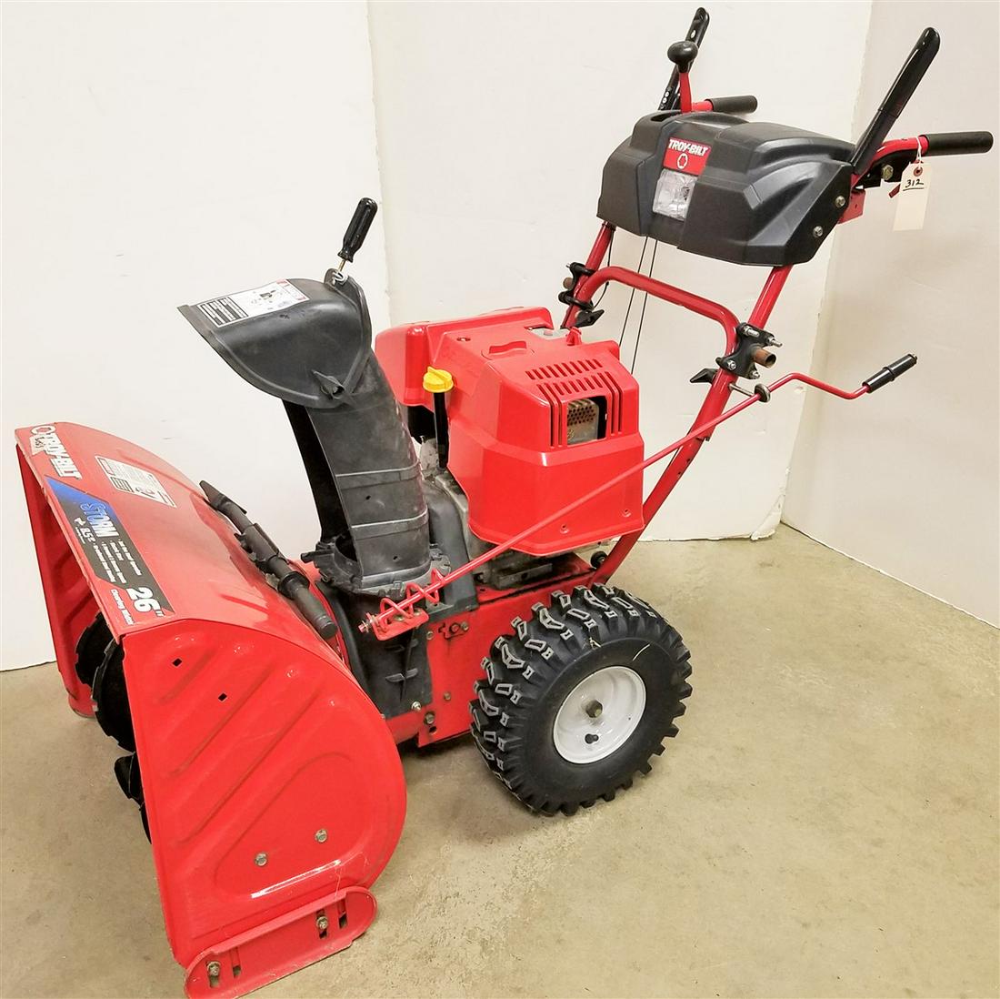 TROY-BILT 8.5HP 26" SNOW BLOWER (1 of 5)
