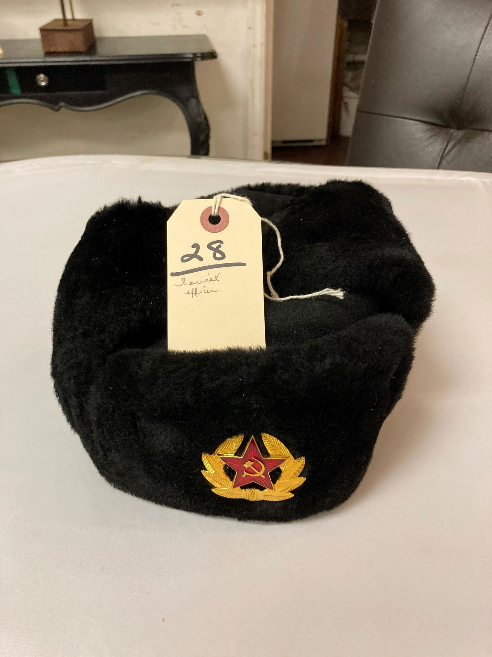 SOVIET OFFICER'S LAMB AND WOOL HAT (1 of 1)