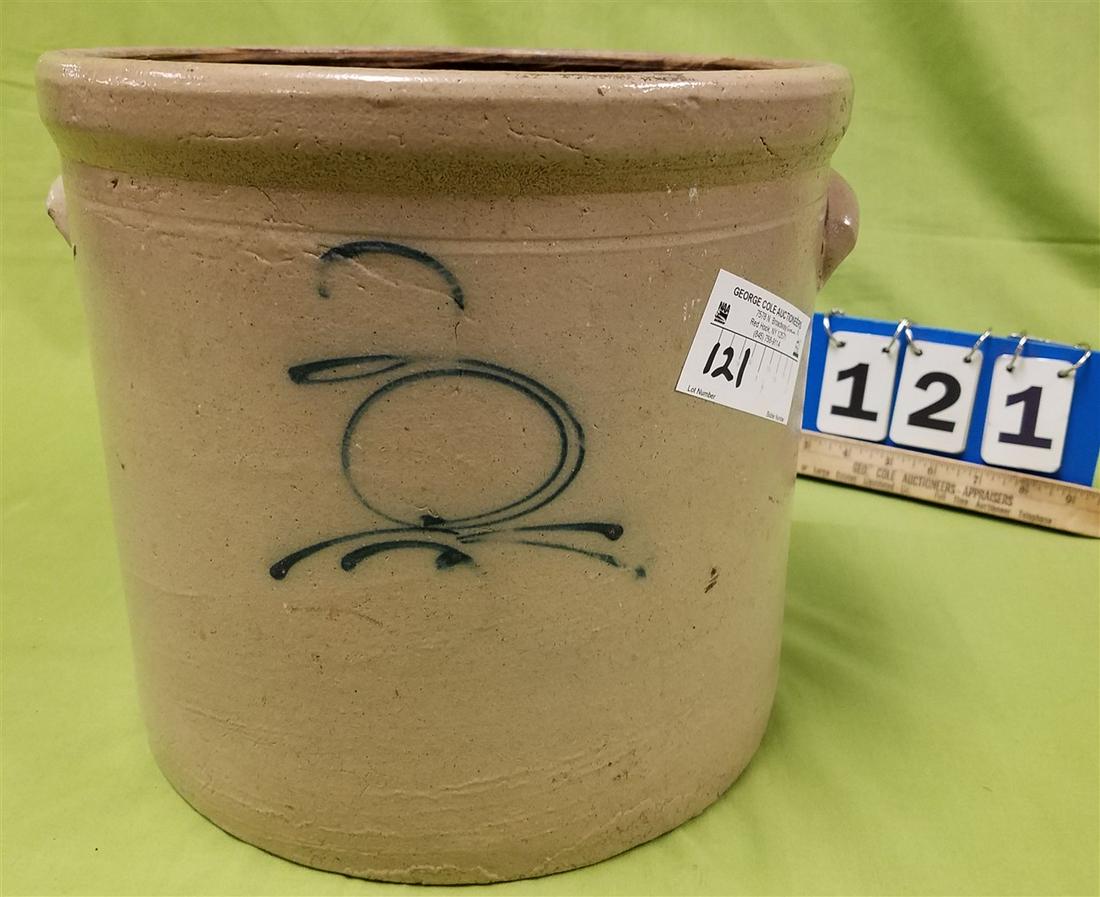 3 GAL STONEWARE CROCK (1 of 3)