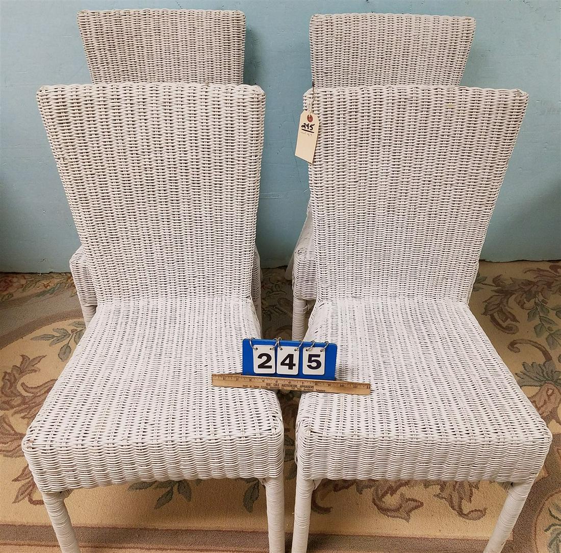 SET 4 WICKER CHAIRS (1 of 2)
