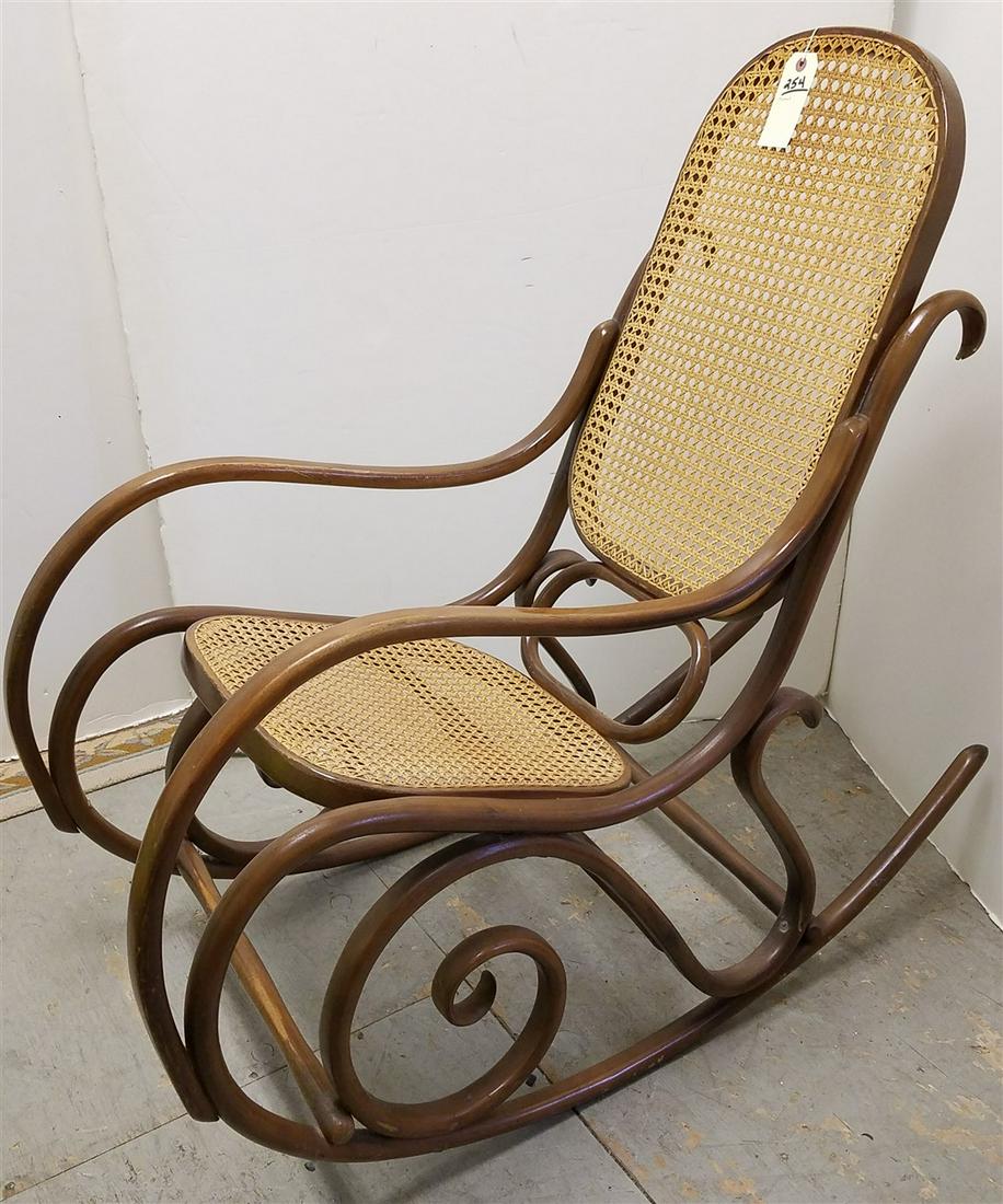 BENTWOOD ROCKER - THONET: BENTWOOD ROCKER - THONET