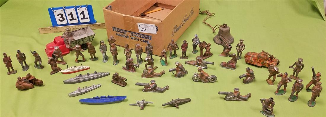 BOX OF METAL TOY SOLDIERS TOOTSIE TOYS ETC (1 of 4)