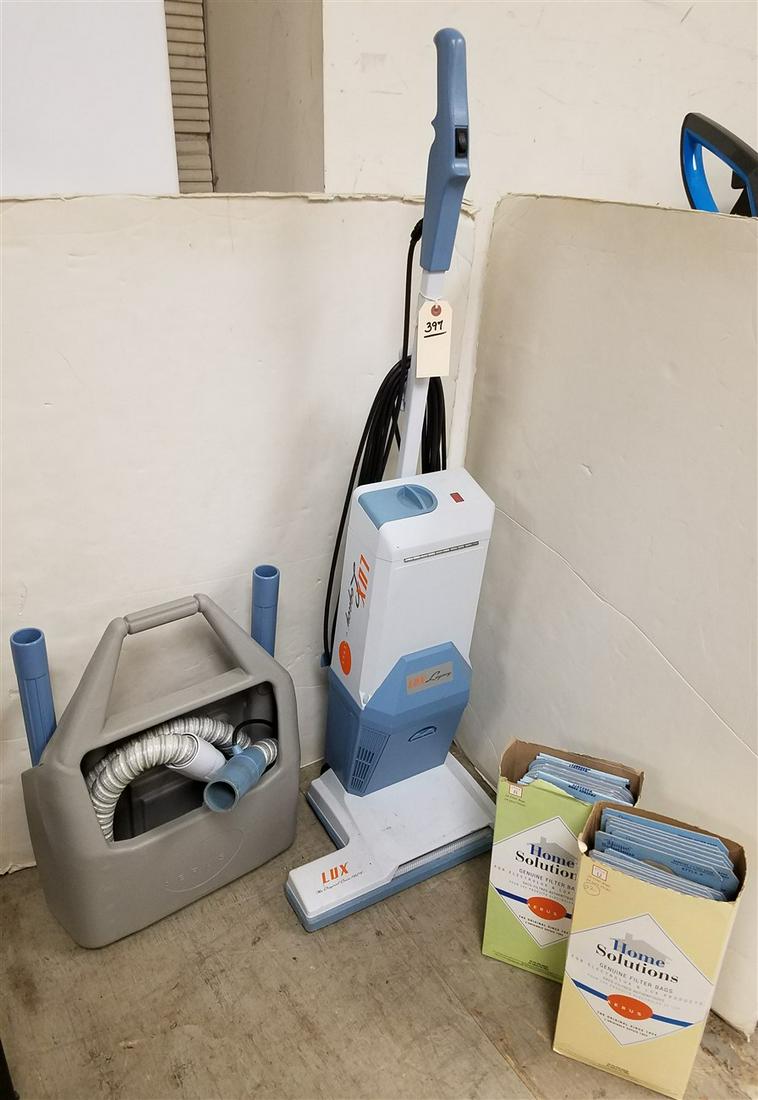 LUX LEGACY VACUUM (1 of 6)