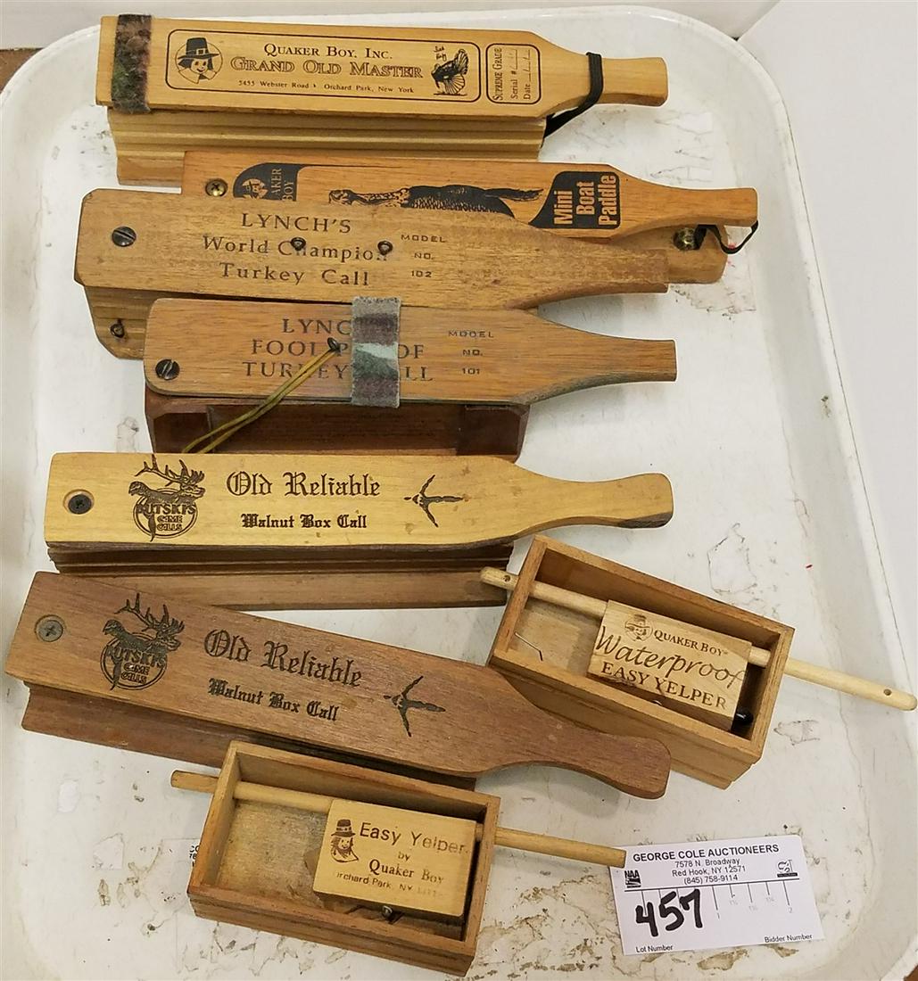 TRAY OF WOODEN TURKEY CALLS - QUAKER BAY GRAND OLD (1 of 2)