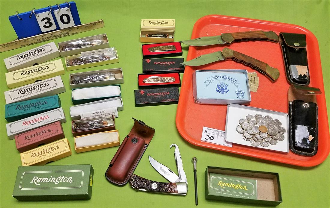 TRAY 11 BOXED REMINGTON POCKET KNIVES + 2 PAKASTANI + US COIN PAPERWEIGHT (1 of 8)