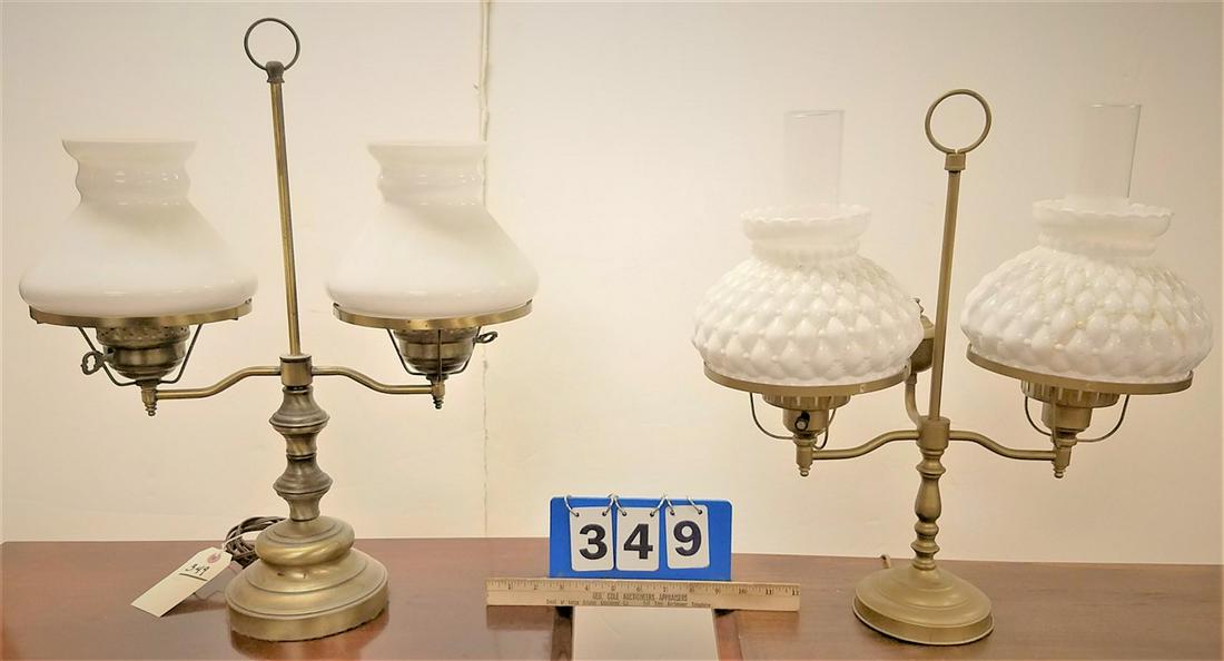 LOT 2 BRASS DOUBLE LIGHT LAMPS (1 of 1)