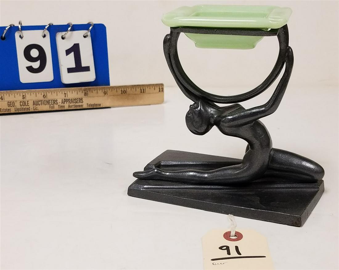 DECO METAL FIGURAL BASE STAND HOLDING GREEN GLASS ASHTRAY (1 of 3)