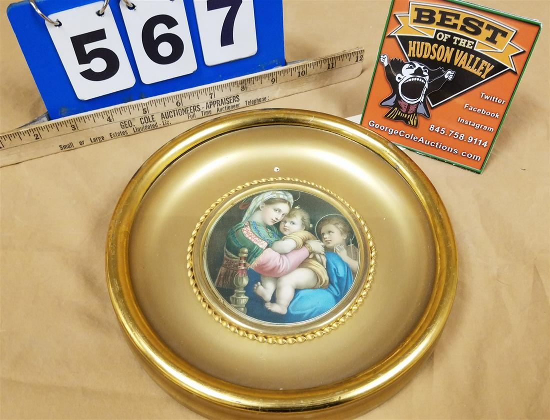 19TH C SHADOWBX FRAMED CHROMO OF RAPHAEL'S MADONNA 7 3/4" DIAM INCL FRAME: 19TH C SHADOWBX FRAMED CHROMO OF RAPHAEL'S MADONNA 7 3/4" DIAM INCL FRAME
