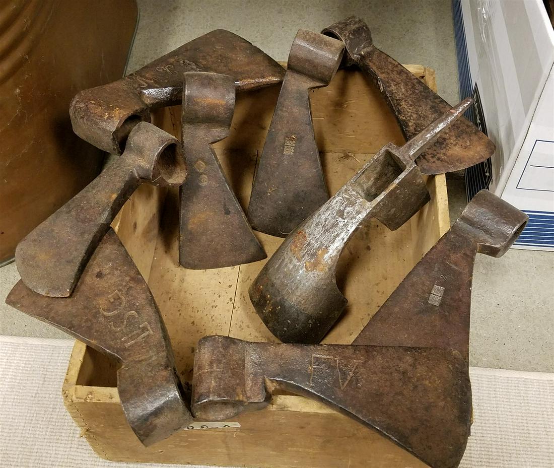 VINTAGE TOOLS WETZLER CLAMPS, AX ETC (1 of 10)