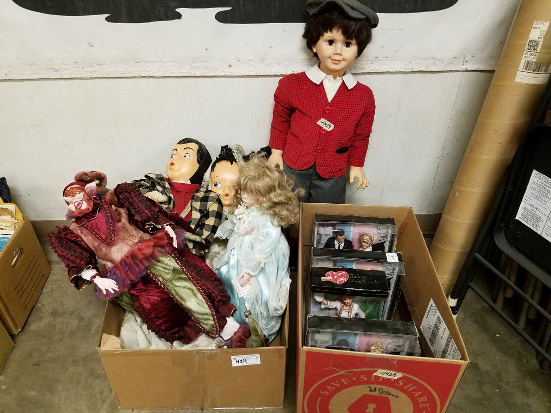 LOT 10 DOLLS BARBIE PILLOW TALK, ASHTON DRAKE, STEVE SHIPMAN "MARY" ETC (1 of 3)