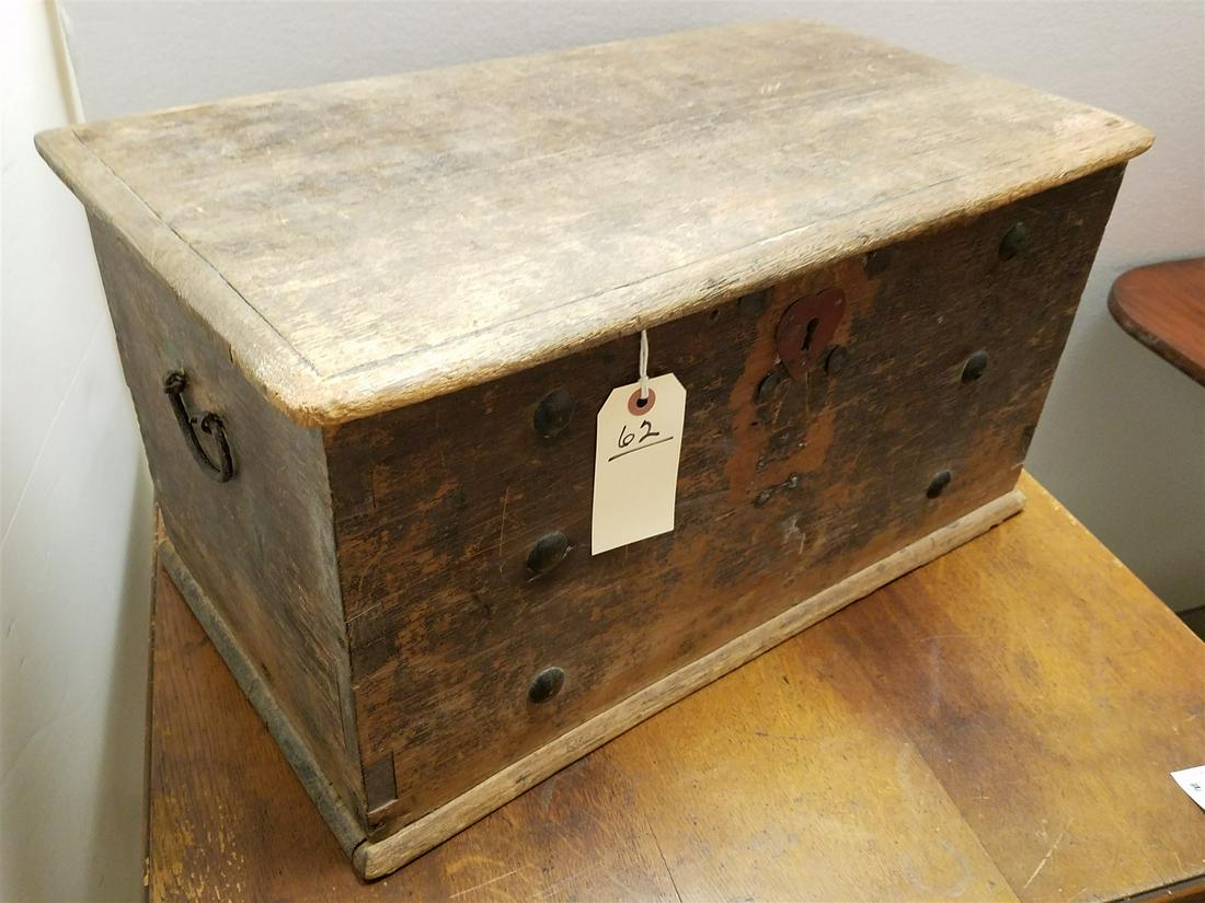 PRIM DOCUMENT BX 11 1/2"H X 22"W X 12 1/4"D (1 of 2)