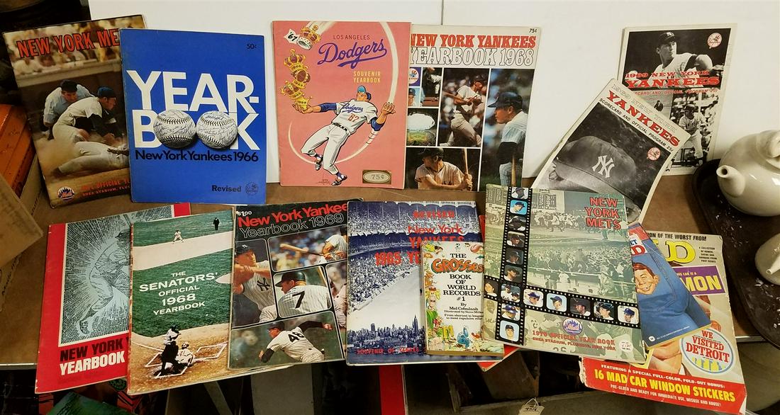 BX VINTAGE BASEBALL WHO'S WHO 1967, 1968, 1970, NY YANKEES YEARBOOKS & METS 60'S-70'S (1 of 5)