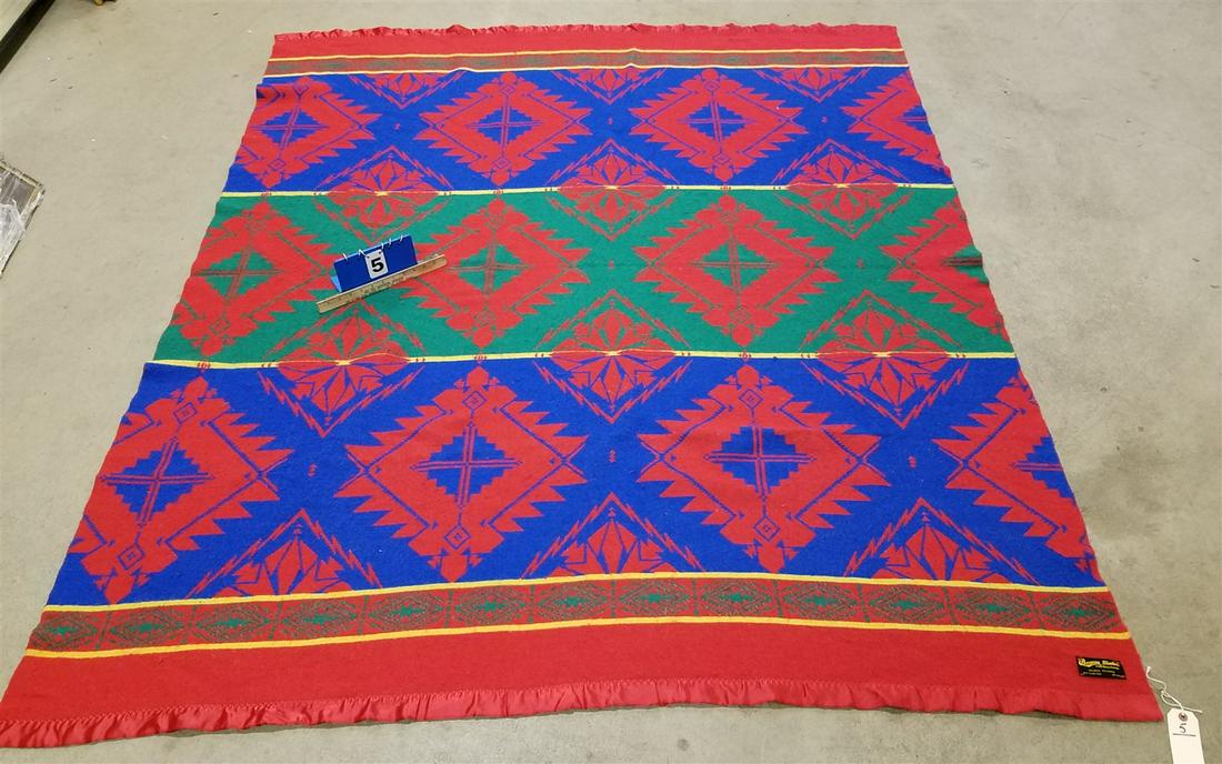 BEACON BLANKET BRIGHT COLORS 6'X7' (1 of 2)
