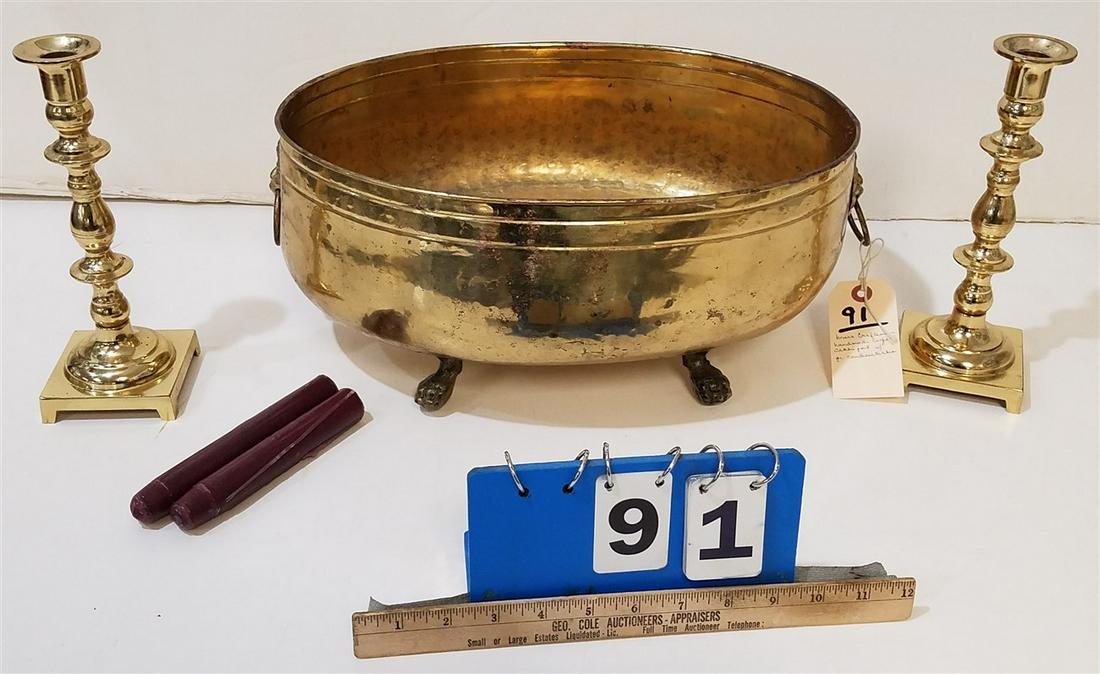 BRASS CRAFTSMAN HANDMADE ENGLAND FOOTED CACHE POT 7 1/4"H X 16"W X 14"D W/ PR BRASS CANDLESTICKS (1 of 3)