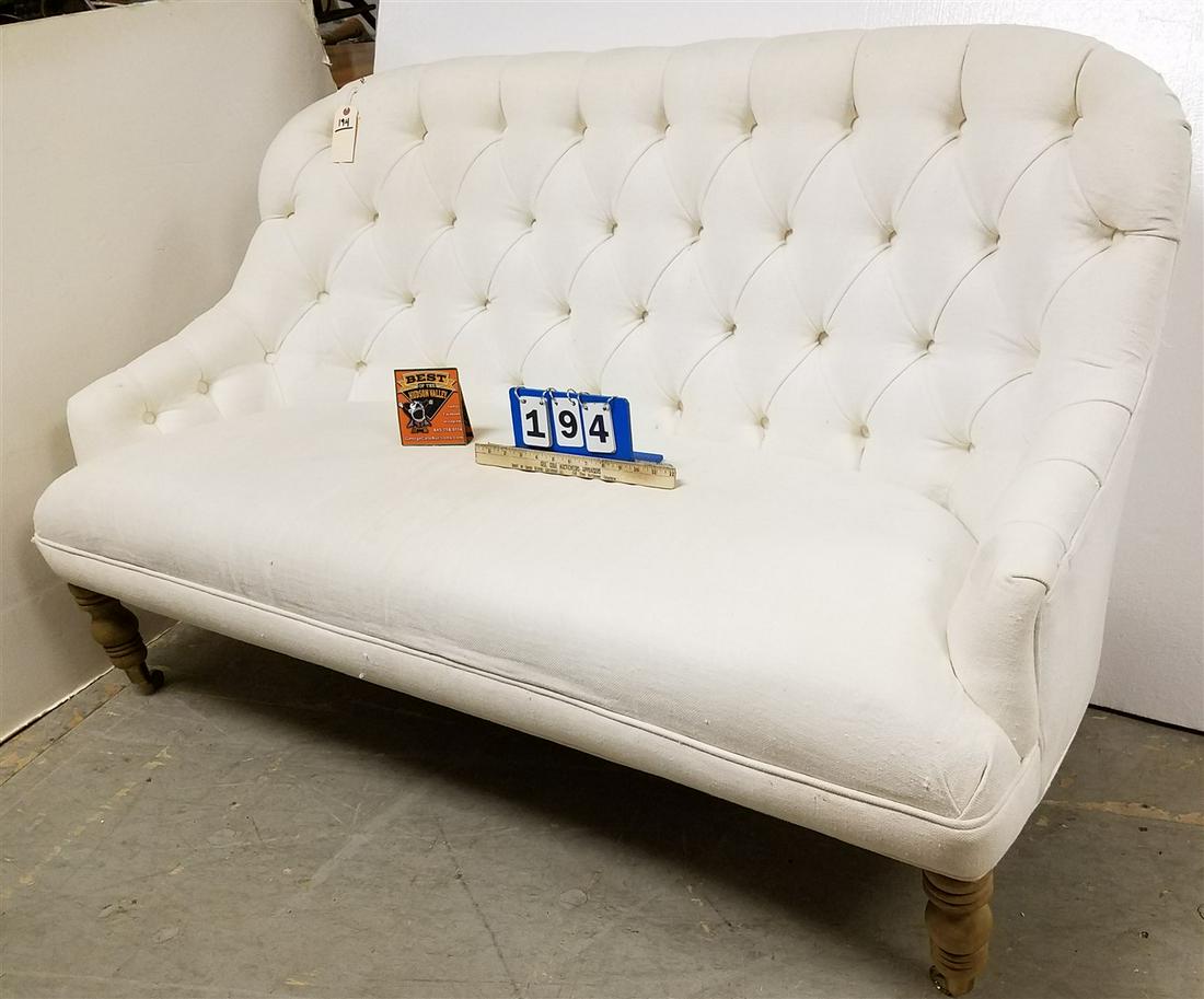 WHITE UPHOLS. TUFTED LOVESEAT 33"H X 5'W (1 of 3)