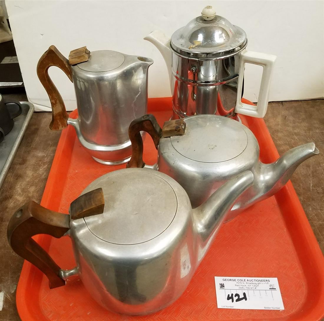 TRAY TEA POTS- 3 PIQUOTWARE ENGLAND, & HEAT MASTER (1 of 2)