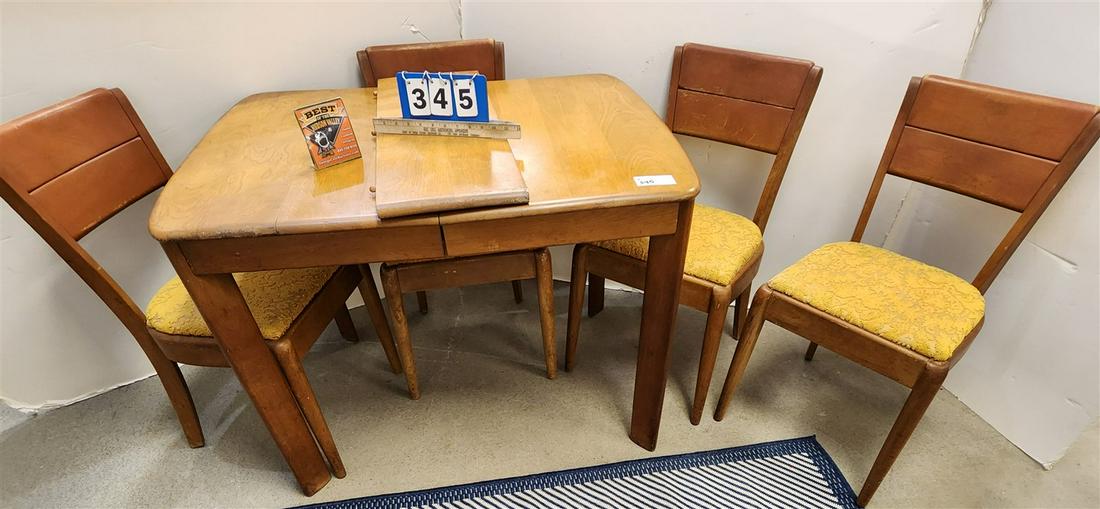 HEYWOOD WAKEFIELD MAPLE DINING TABLE 30"W X 40"L W/1 LEAF AND 4 CHAIRS (1 of 3)