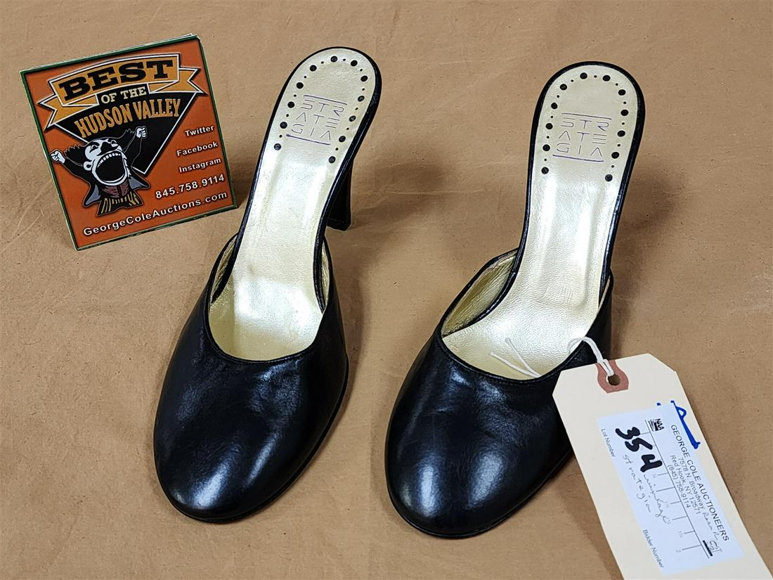 VINTAGE PR STRATEGIA BLACK LEATHER PUMPS SIZE 40 FROM ROGER ROSS & ERIC BONGARTZ COLL. 5% PROCEEDS (1 of 3)