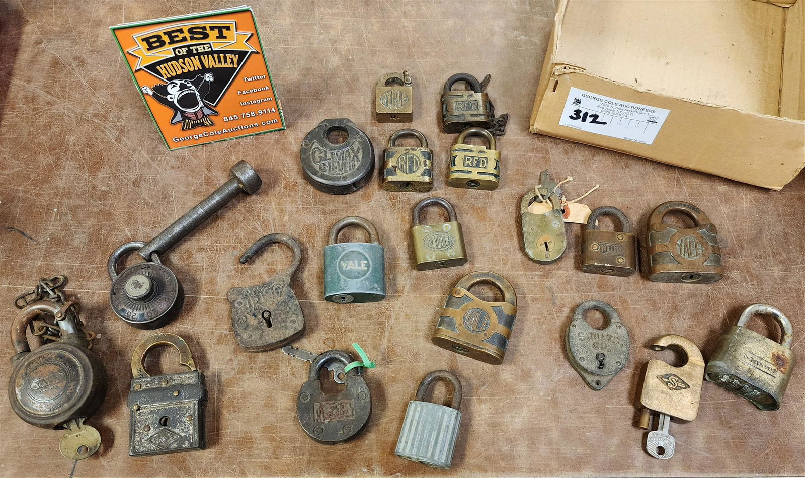 BX COLL 20 LOCKS (1 of 3)
