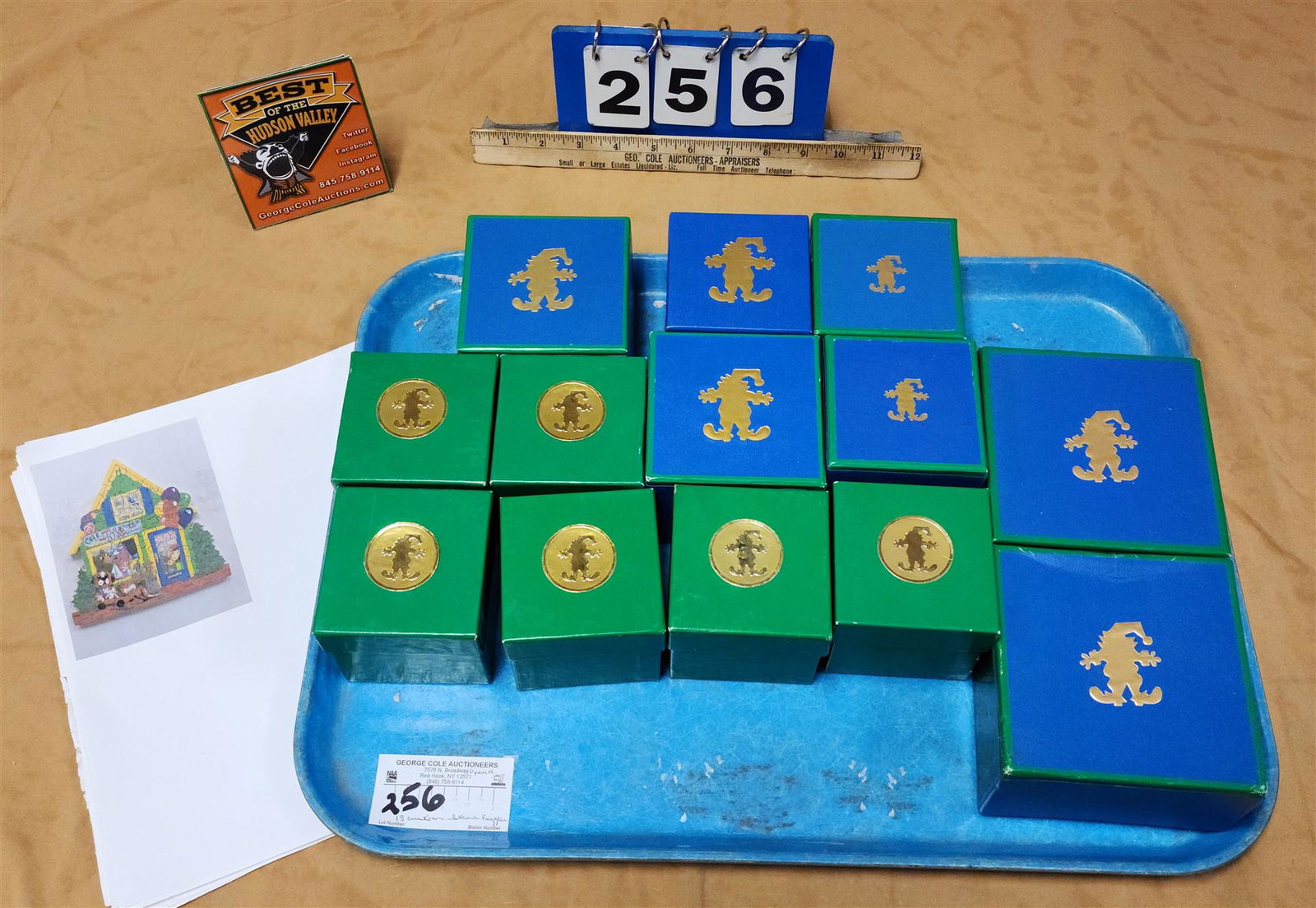 LOT 13 CUSTOM WOODEN STAVE JIGSAW PUZZLES NORWICH VT VALUE $4000 (1 of 7)