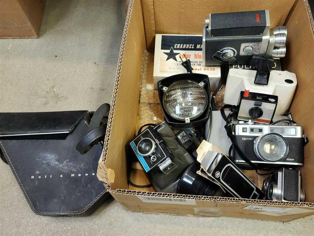 BX CAMERAS - BELL AND HOWEL ZOOMATIC, KODAK SCOPESITE, POLAROID COLORPACK 11, COMET III, BENCINI (1 of 4)