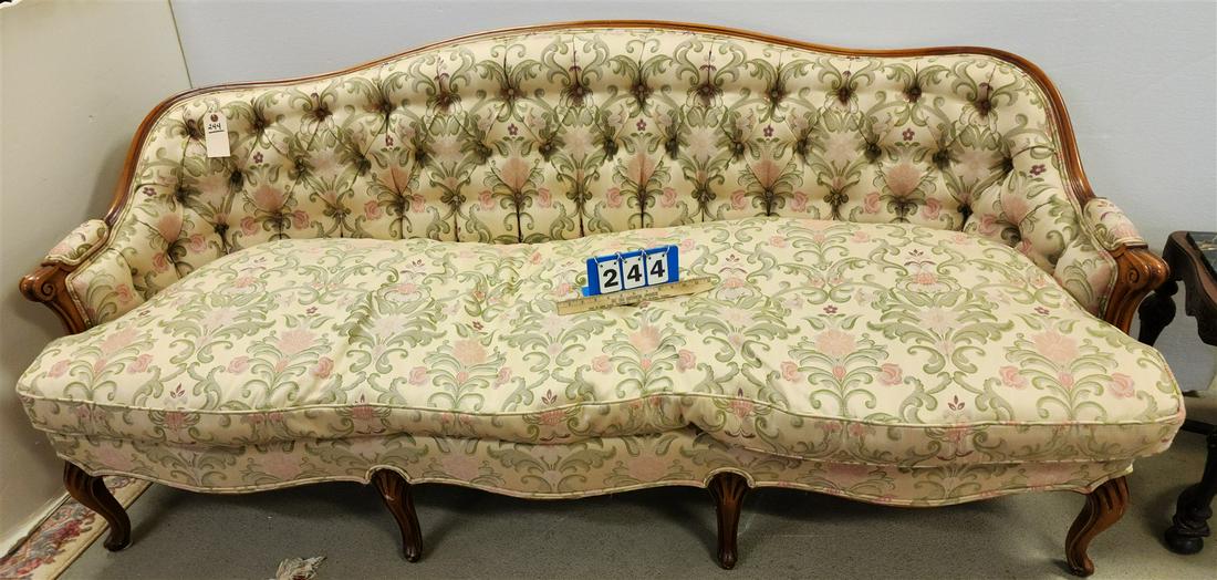 UPHOLS SOFA 33"H X 6'6"L X 24"D (1 of 6)