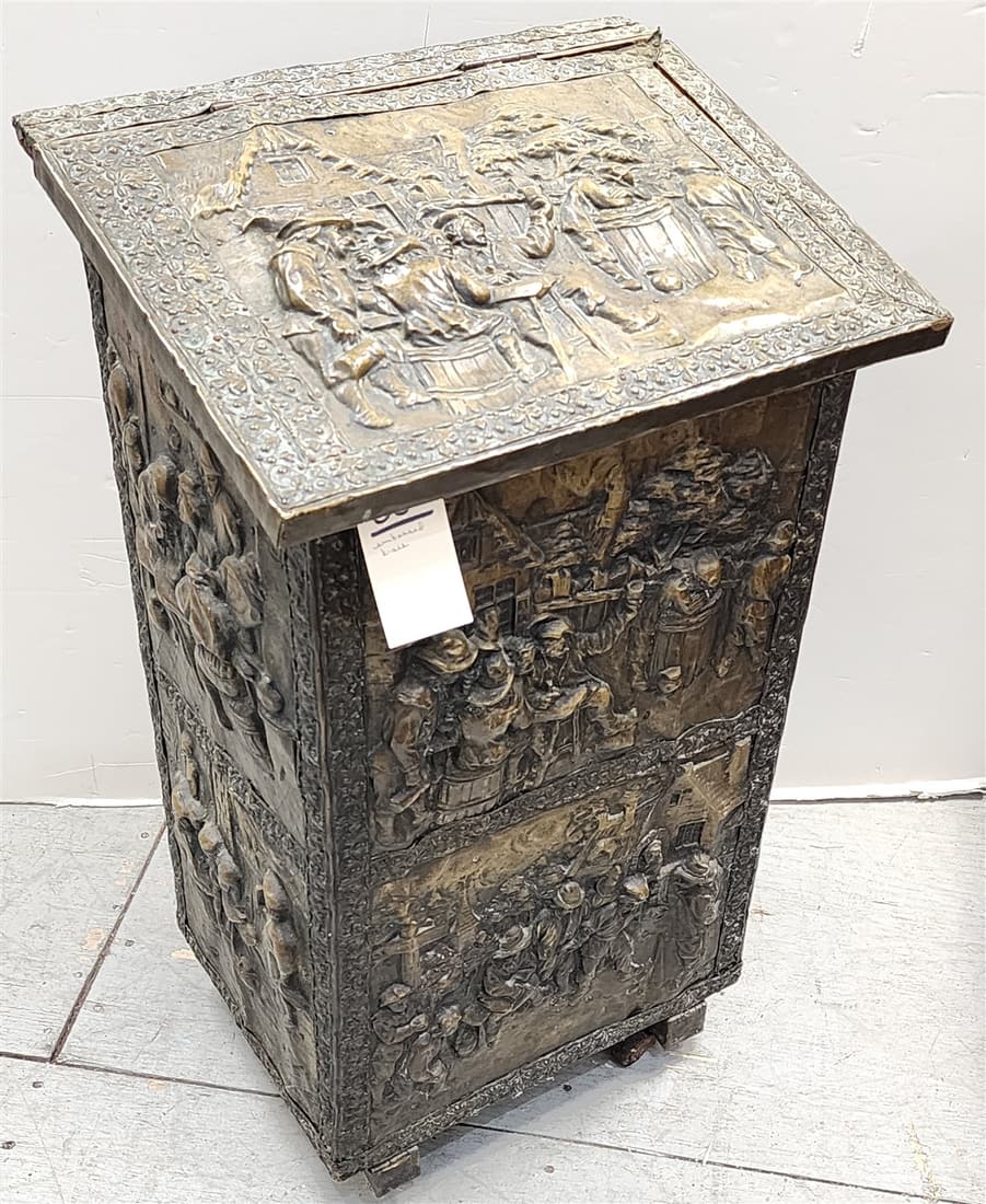 EMBOSSED BRASS SLANT FRONT FIRE WOOD BOX 28 1/2"H X 16 1/2"W X 13"D W/ BELLOWS (1 of 6)