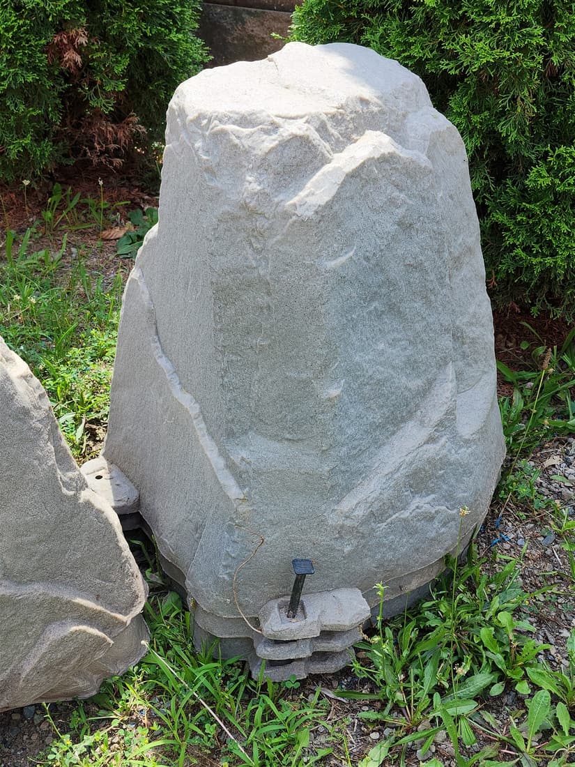 SET 3 ARIFICIAL ROCK COVERS 25"H X 3'W X 2'D (1 of 2)