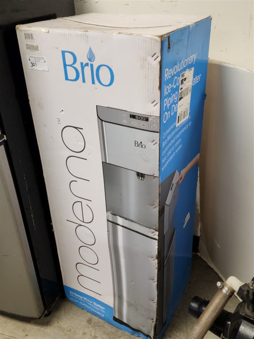 BX'D NEW BRIO MODERNA TRI TEMP WATER STATION (1 of 4)