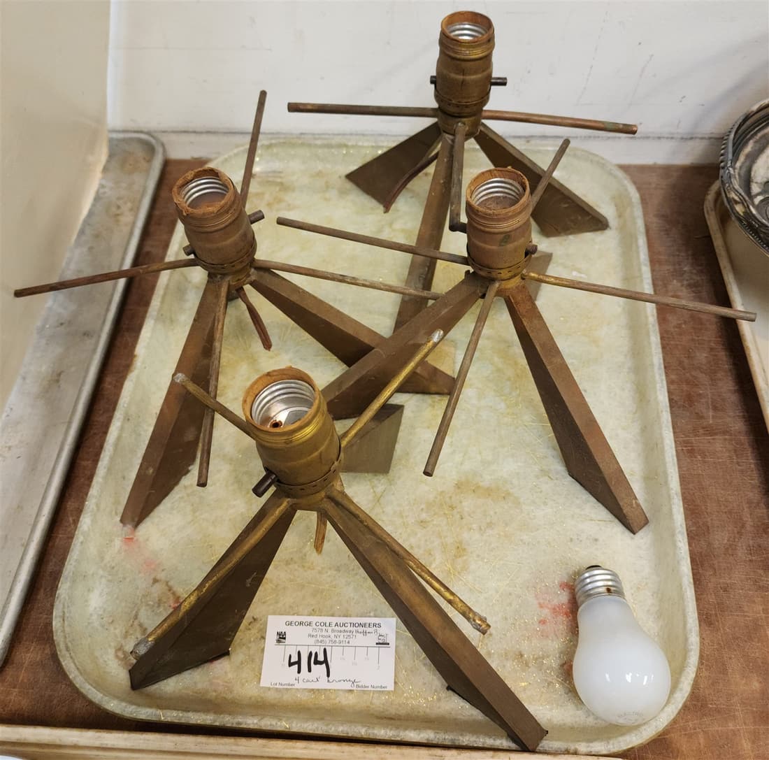 TRAY 4 CAST BRONZE LAMPS 10" (1 of 1)