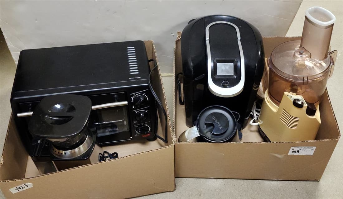 LOT 2 BXS KITCHEN APPLIANCES- KEURIG COFFEE MAKER, MOULINEX LA MACHIN, CUISNART COFFEE GRINDER, EURO (1 of 8)