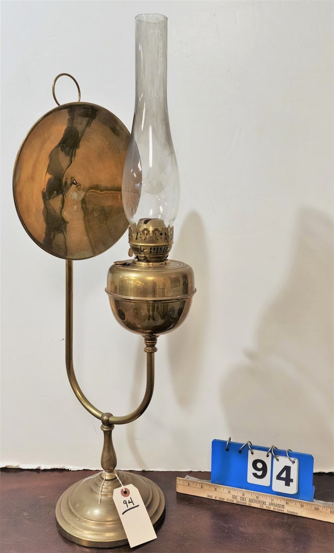 BRASS OIL LMAP W/REFLECTOR 31": BRASS OIL LMAP W/REFLECTOR 31"