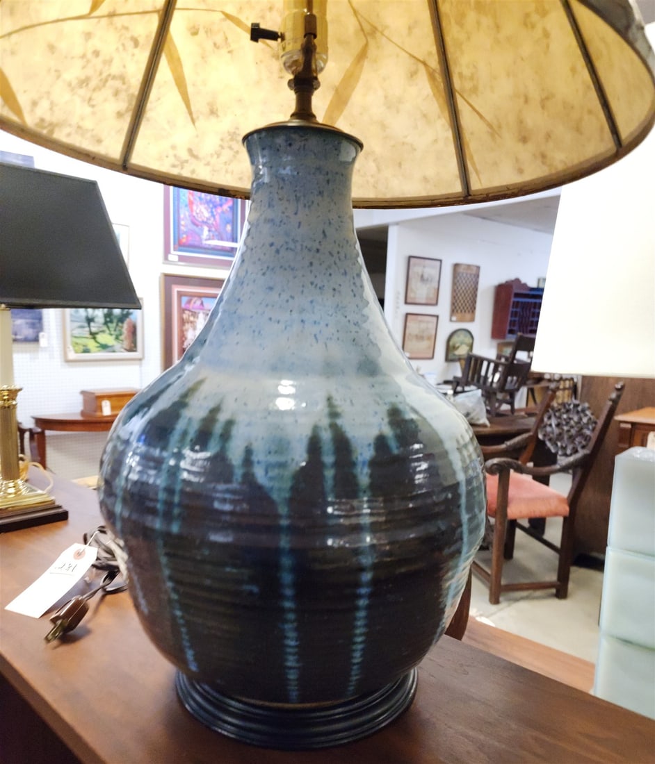 GLAZED POTTERY LAMP W/MICA SHADE 30" (1 of 8)