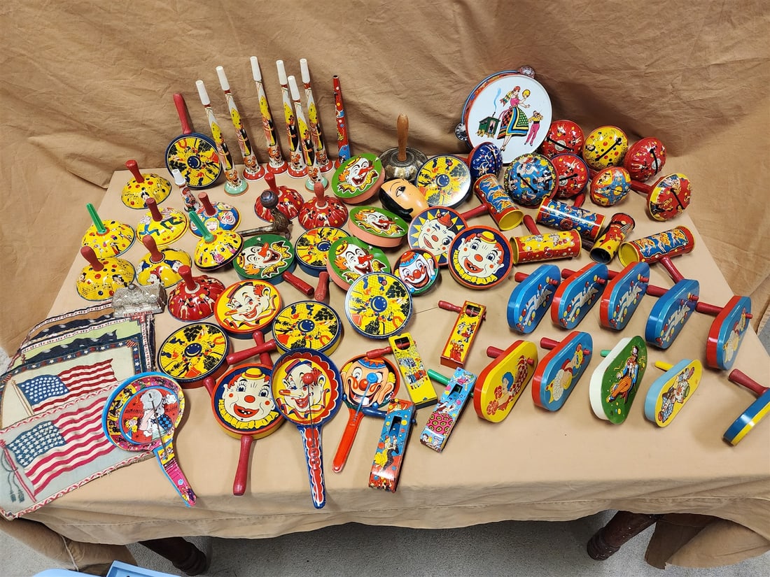 TUB 64 VINTAGE TIN NOISE MAKERS: TUB 64 VINTAGE TIN NOISE MAKERS