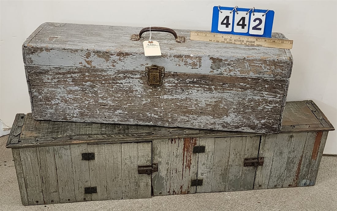 PRIM TOOL BX 10 1/2"H X 31"W X 8"D & 2 DOOR CABINET 10"H X 40 1/2"W X 7 1/2"D (1 of 5)