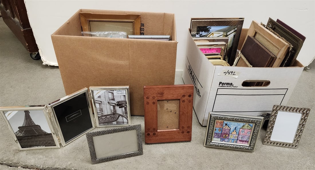 LOT 2 BXS DRESSER FRAMES: LOT 2 BXS DRESSER FRAMES