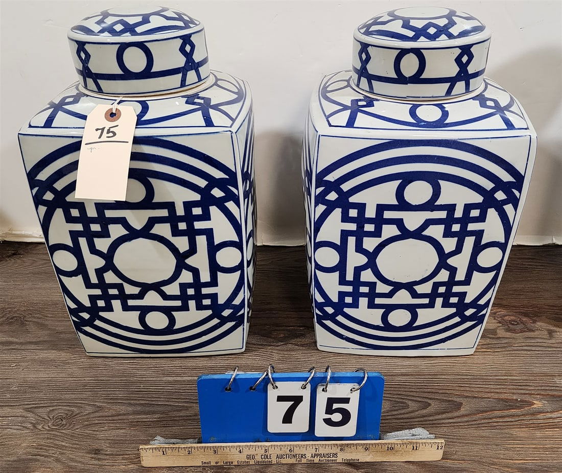 pr chinese blue and white ginger jars (1 of 6)