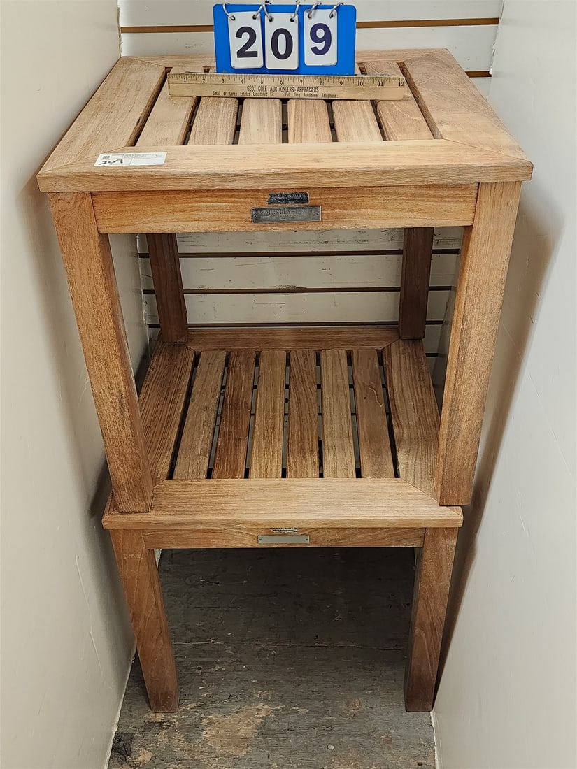 lot 2 Kingsley Bate teaks benches (1 of 2)