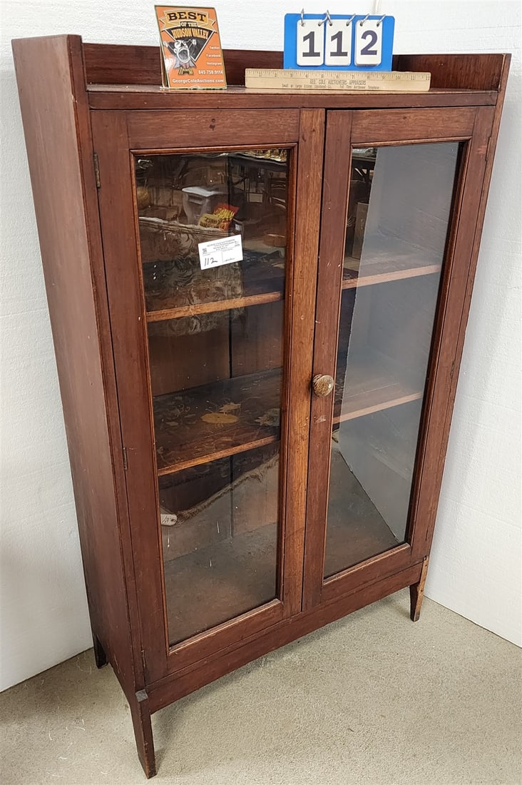 Oak 2 Door Bookcase 51 1/2"H X 30"W X 12" Diam: Oak 2 Door Bookcase 51 1/2"H X 30"W X 12" Diam