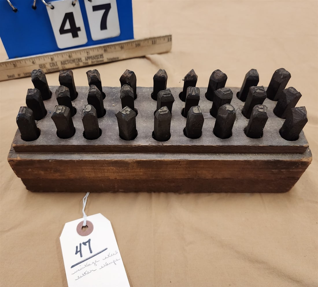 Block Of Steel Letter Stamps: Block Of Steel Letter Stamps