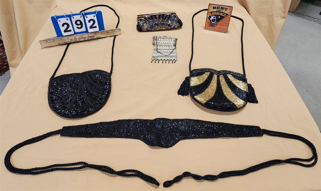 Tray 3 Beaded Purses + 1 Metal Mesh Purse (1 of 3)